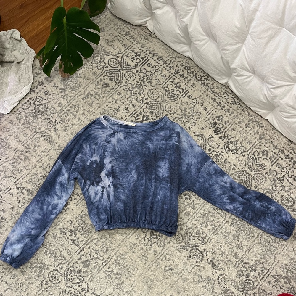 Altered State medium cropped blue tie dye sweatshirt